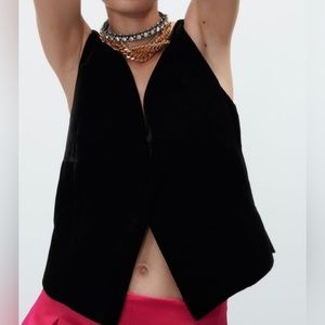 NWT ZARA VEST